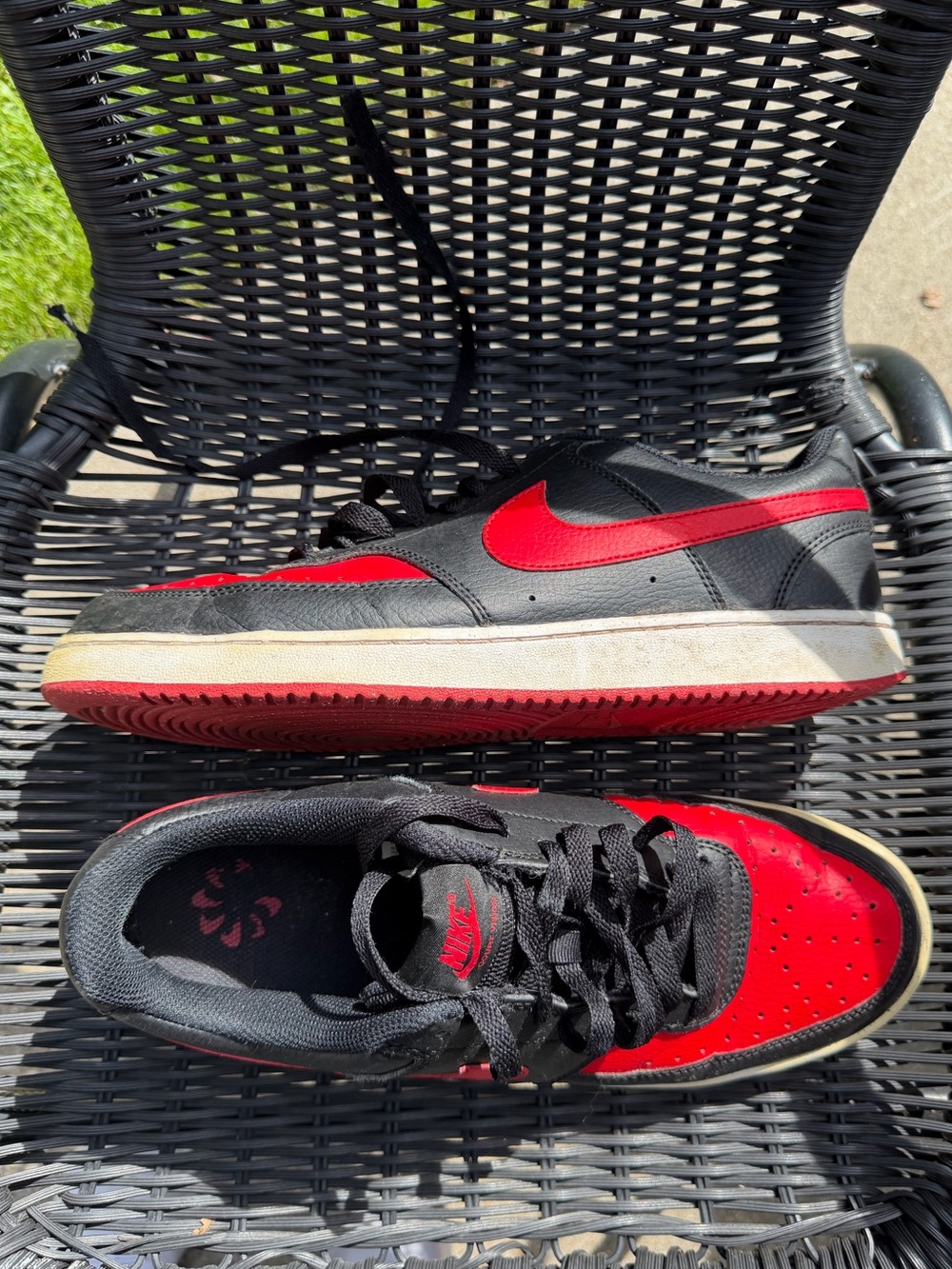 Nike Court Vision Shoes
Men’s Sz 10.5 Black Red leather
Sneakers FJ0685-010